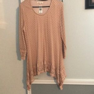 Quarter sleeve blouse